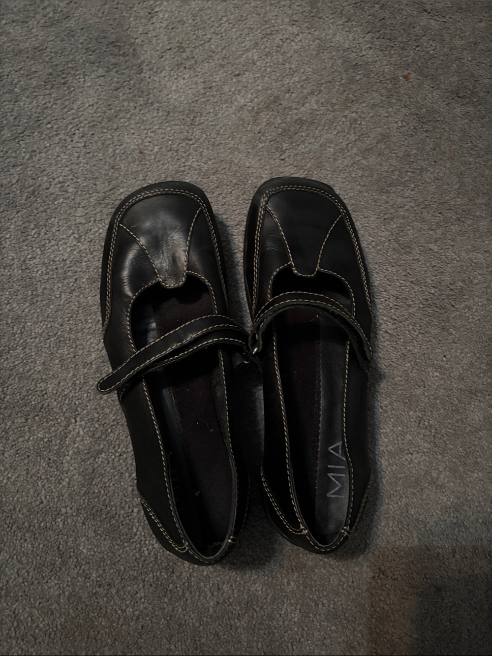 MIA Black Leather Mary Jane Shoes with Cream Contrast Stitching Girls